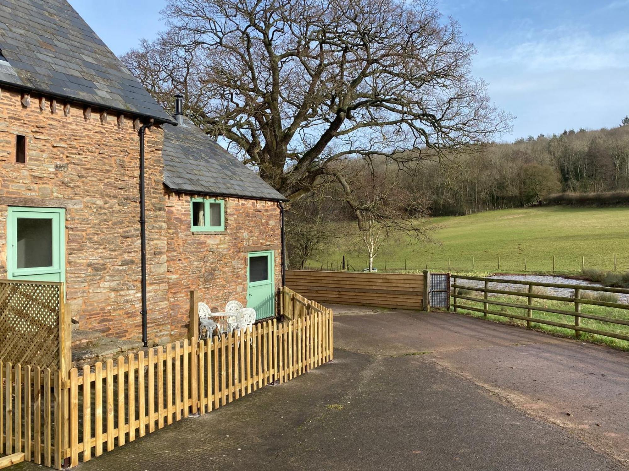 Oaklands Cottage On A Rural Farm Dingestow Exteriér fotografie